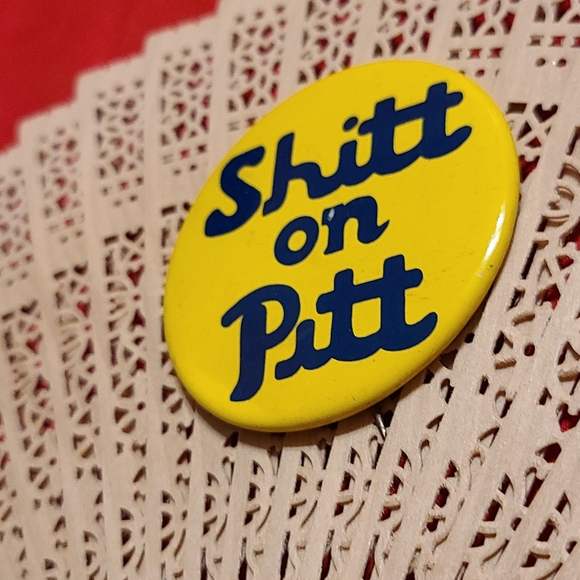 Yellow and Blue Button - Picture 2 of 7